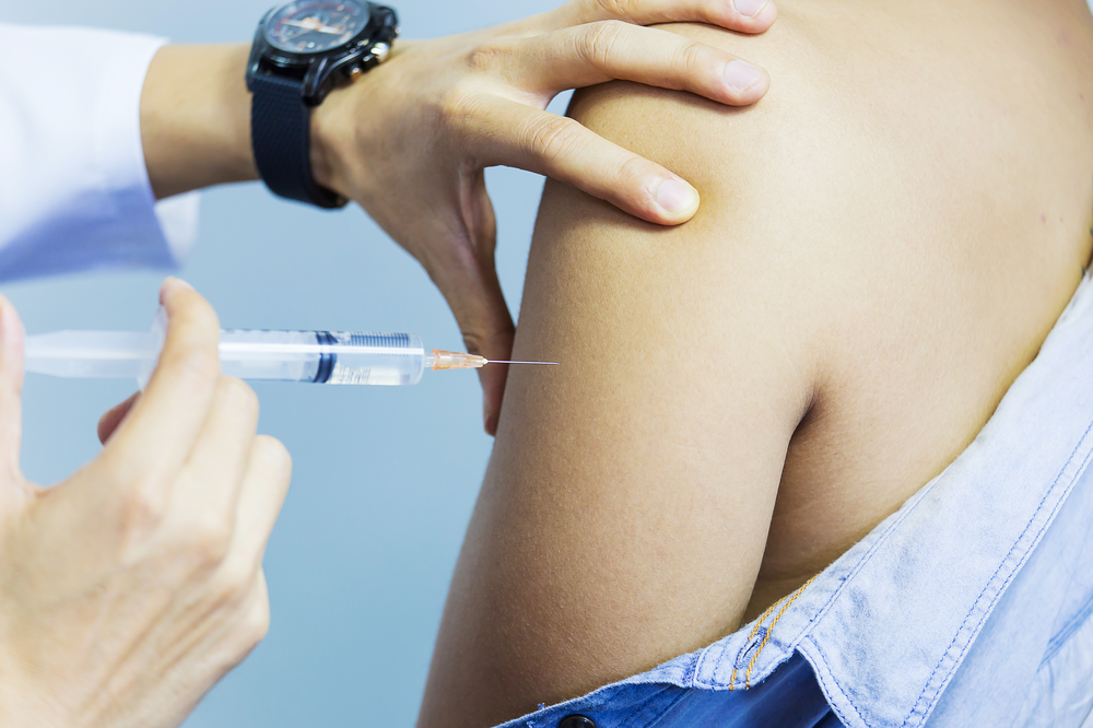 5 Reasons to Get Vaccinated Against Meningitis B